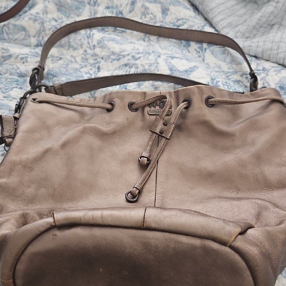Coach Tan Leather Shoulder Bag In Excellent Condition Metalic Bronze - Picture 1 of 8